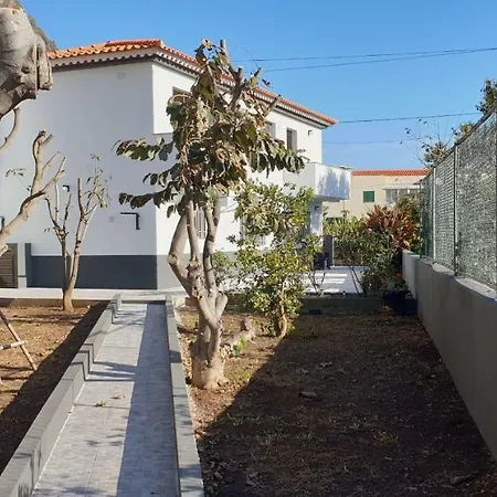 Casa Da Lagoa Holiday home *